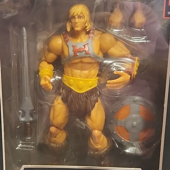 New Masters of the Universe Masterverse Revelation He-Man Action Figure Mattel - Picture 2 of 3